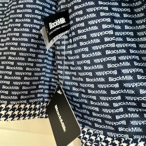 Black Milk Navy Houndstooth Crop Blazer - Picture 3 of 4